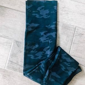 SPANX 'Look at Me Now' Seamless Camo Leggings